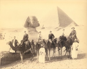 The honeymooners visit the Sphinx