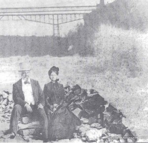 Frederick and Helen at Niagara Falls