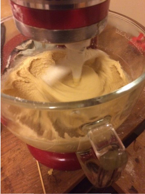 This was.... maybe ten minutes in? the batter is already very fluffy and climbing the sides of the bowl