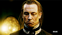 tumblr_o9fxnsSPDc1vp6xwko8_r1_250