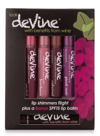 Dark blend of lip shimmers in a gift package, with a free lip balm