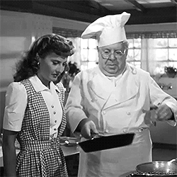Felix and Elizabeth in the kitchen, flipping pancakes!
