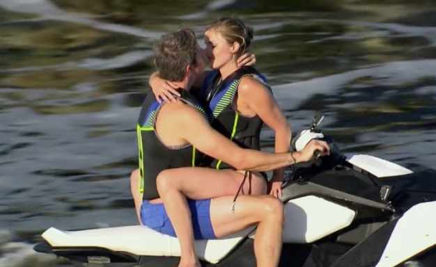 Arie and Chelsea make out on a jet ski