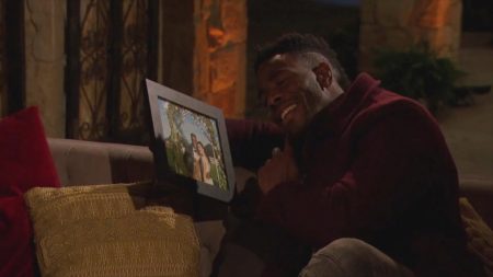 Lincoln hams it up with his photo.