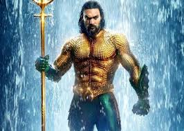 Aquaman in his final, gold and green oufit