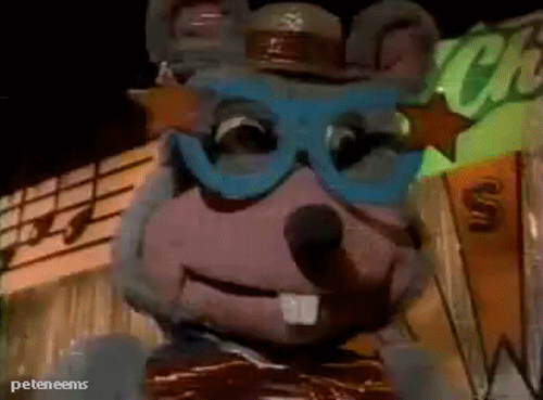 Chuck E Cheese rolls his eyes
