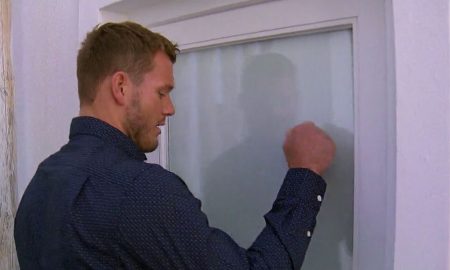 Colton knocks on Tayshia's door
