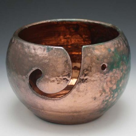A bronze yarn bowl