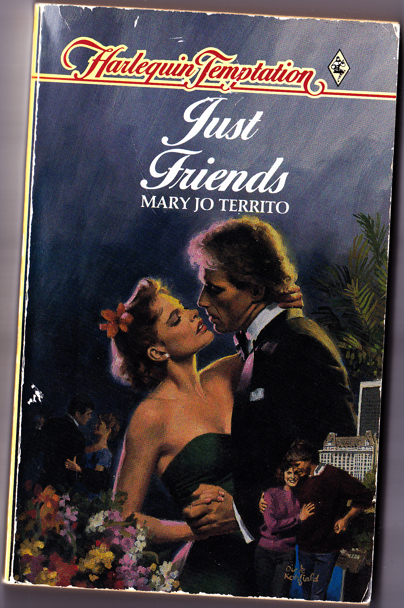 JustFriends intense gazing and neck folds with intensity! 